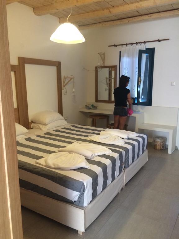 Hotel Porto Loutro On The Hill Room photo